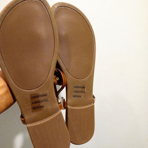 Rampage Pashmina Sandal in Cognac/Gold | 8.5 M US - Picture 5 of 6